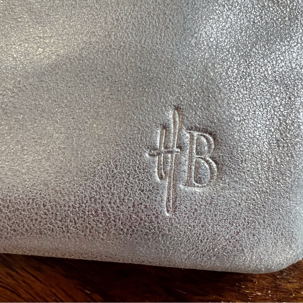 HButler Gold Suede Mighty Purse Wristlet (w/ built-in phone charging battery) - Picture 10 of 11